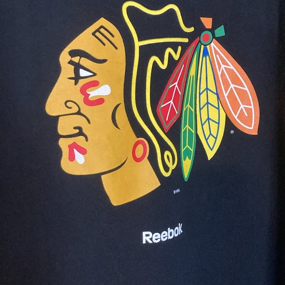 NHL Chicago Blackhawks Hockey T-shirt Size large Reebok - Picture 2 of 4